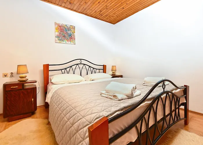 Gostinjska kuća 2150