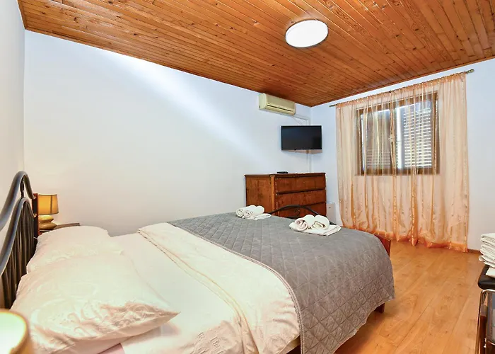 Gostinjska kuća 2150